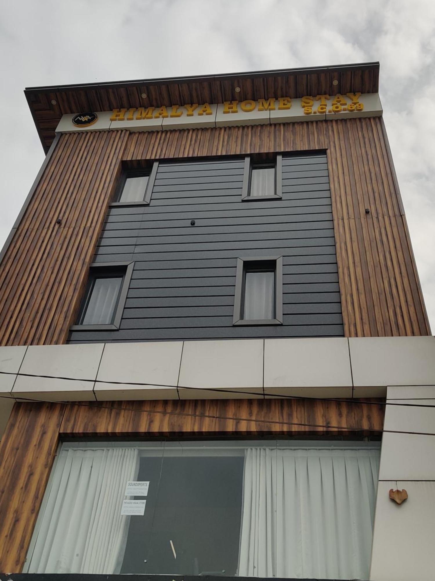 Himalya Boutique Home Stay Amritsar Exterior photo