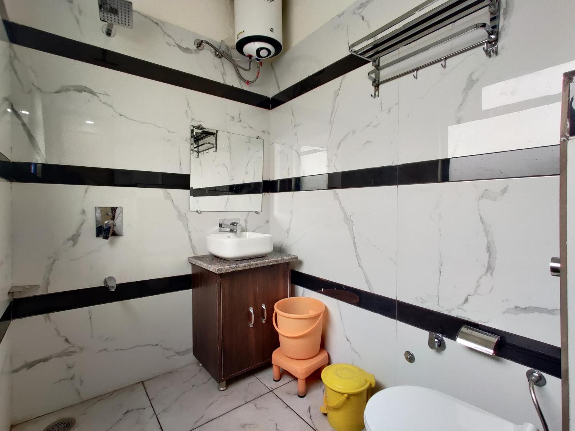 Himalya Boutique Home Stay Amritsar Exterior photo