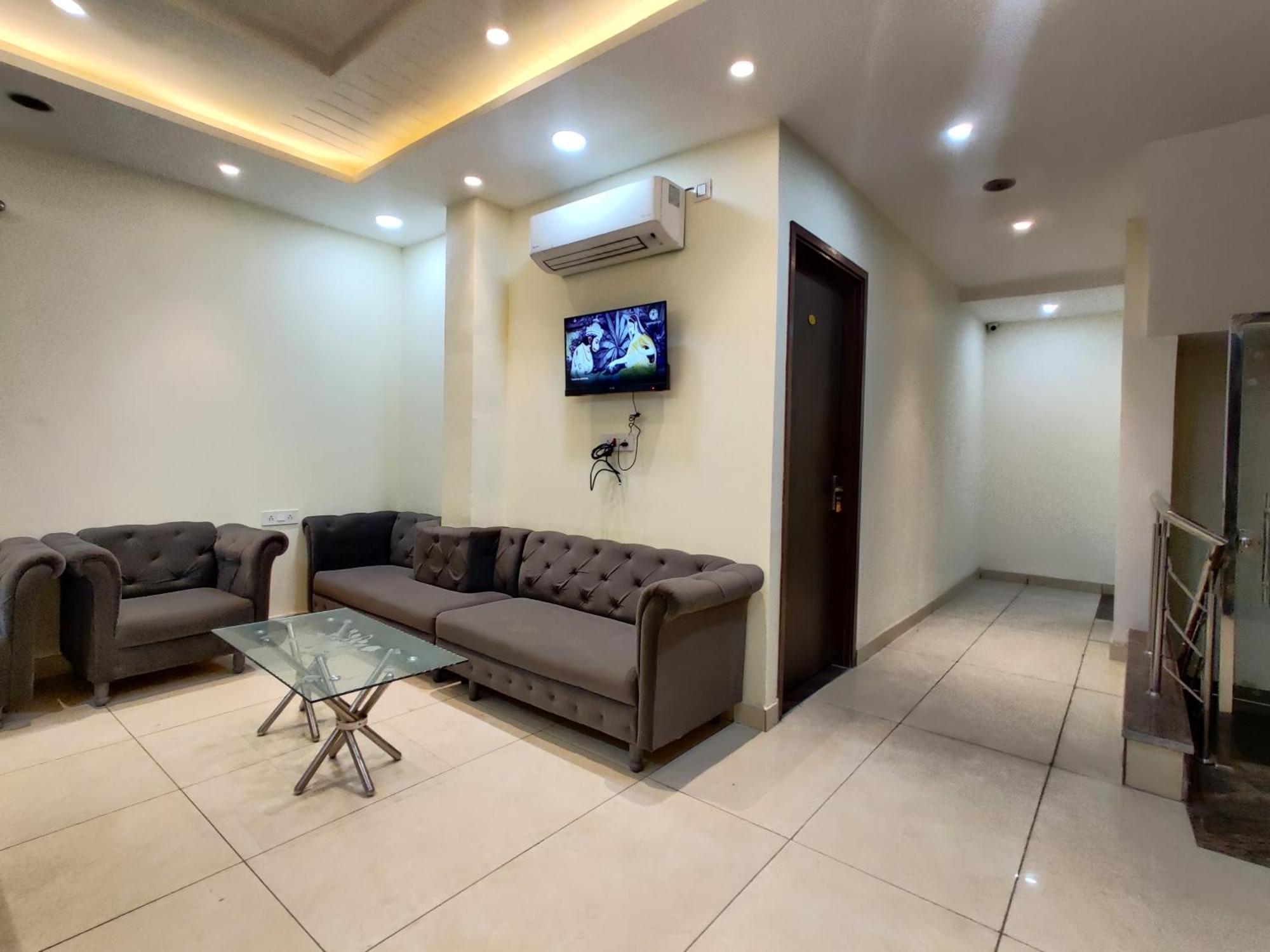 Himalya Boutique Home Stay Amritsar Exterior photo